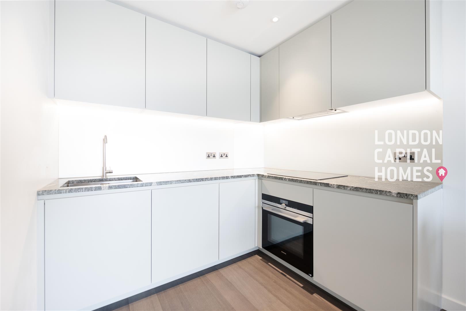 1 bed property in 10 Cutter Lane, LONDON